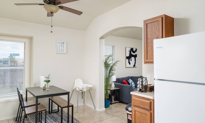 Wetmore House | Glorious 3 bedroom home/Near Randolph AFB/No stairs.