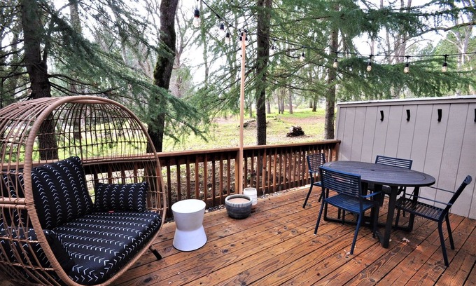 Groveland Condo | Gnome and Creek Condo - Two Master Suites for a Perfect Couples Yosemite Getaway by Yosemite Region Resorts