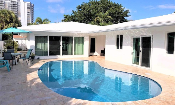 Lauderdale Beach House | Go First Class at our Stunning Lauderdale Beachside Pool Home