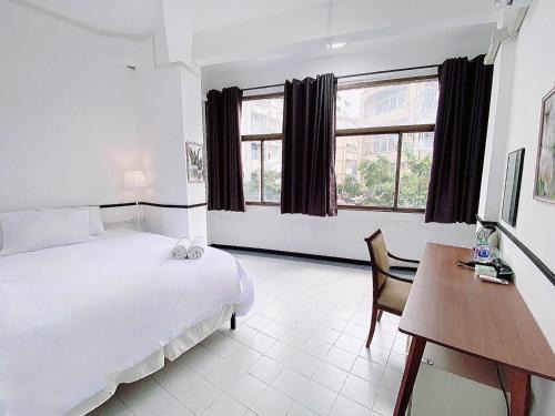 Talat Noi Apartment | GO INN MRT Hua Lamphong China Town