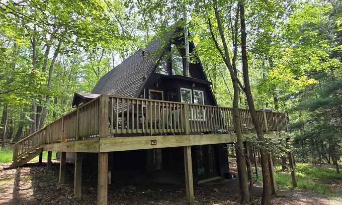 Sky Valley House | Golden A Frame- 3 bedroom with hot tub and community amenities