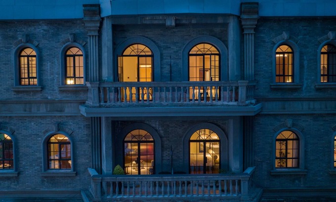 Jinjiang Apartment | Golden Age Hotel