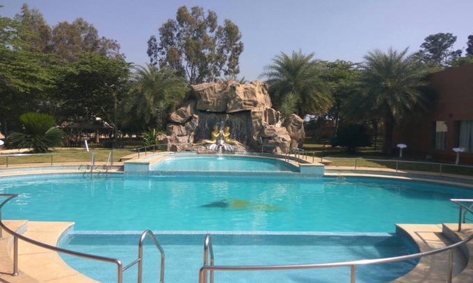 Venkatapura Hotel | Golden Amoon Resort