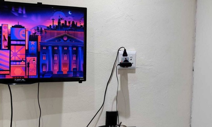 Greater Johannesburg Metropolitan Area House | Golden Apartment with (2 Rooms) 1 Stylish Lounge & a Luxury bedroom