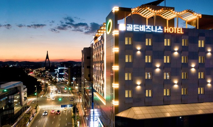 Jinju Hotel | Golden Business Hotel
