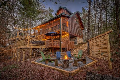 Blue Ridge House | Golden Eagle GA Cabin - Hot Tub, Firepit & Fast WiFi