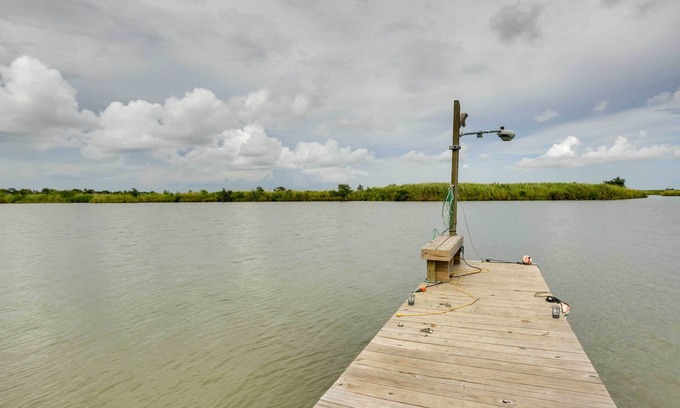 Golden Meadow Cabin | Golden Meadow Getaway: Waterfront Retreat w/Deck