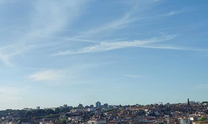Vila Nova de Gaia Apartment | Golden Oak Porto - Cosy flat with breathtaking views, 10min to Porto City Centre