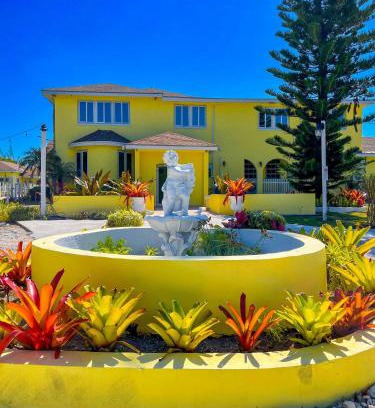 Westwind Bed & Breakfast | Golden Palms House