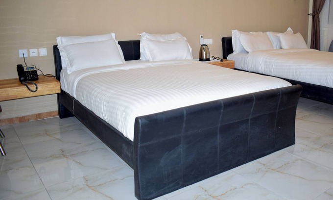 Conakry Hotel | Golden Plazza