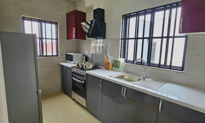 Gunjur House | Golden Sands Villa, 3-bedroom house with WiFi in Gunjur