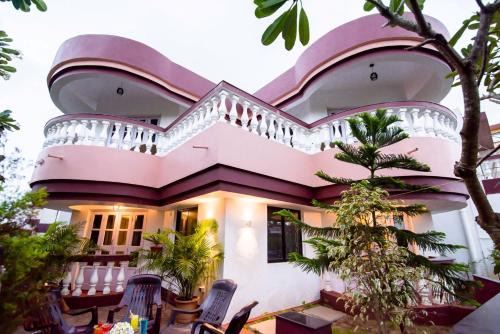 Benaulim Villa | 'Golden Sunset' 3bhk beach villa