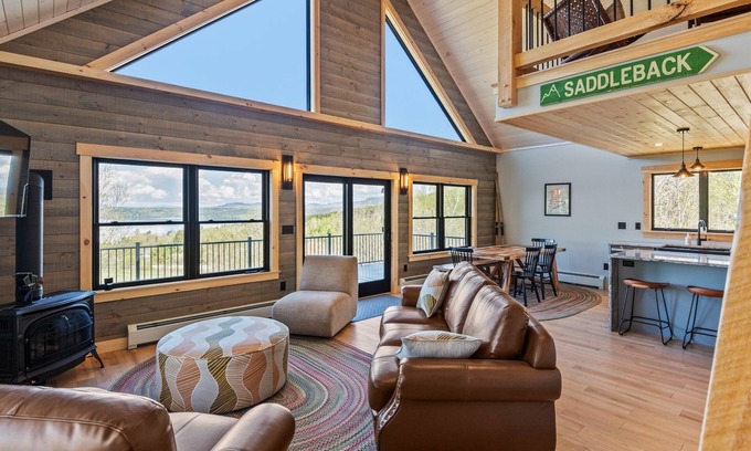 Rangeley House | Golden Sunset | New Construction in The Overlook | Close to Saddleback | Rangeley Lake Views!
