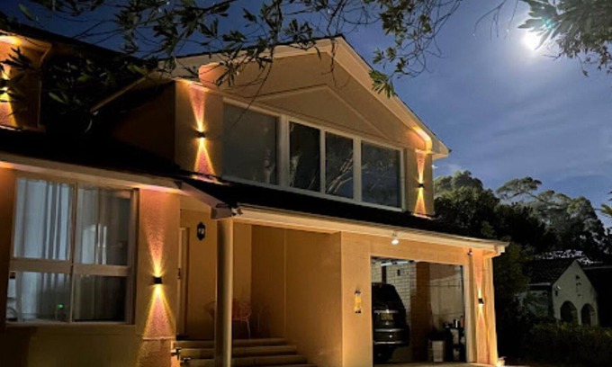 Marsfield House | Golden Swan Pool and Spa Smart Home with game room