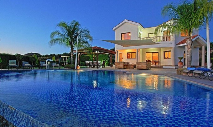 Pano Arodhes Villa | Golden Valley Villa