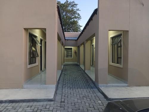 Rustenburg House | Goldenside Guest House Rustenburg