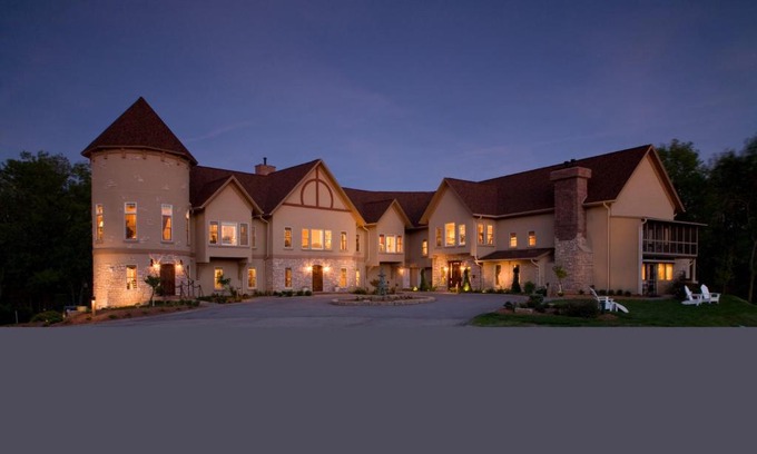Galena Resort | Goldmoor Inn & Resort