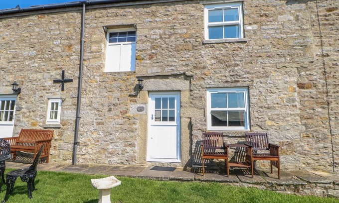 Barnard Castle House | Goldsborough Cottage