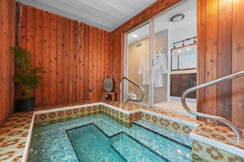 Fort Pierce House | Golf Cart-Jacuzzi-Surfing Abode on Hutchinson Island