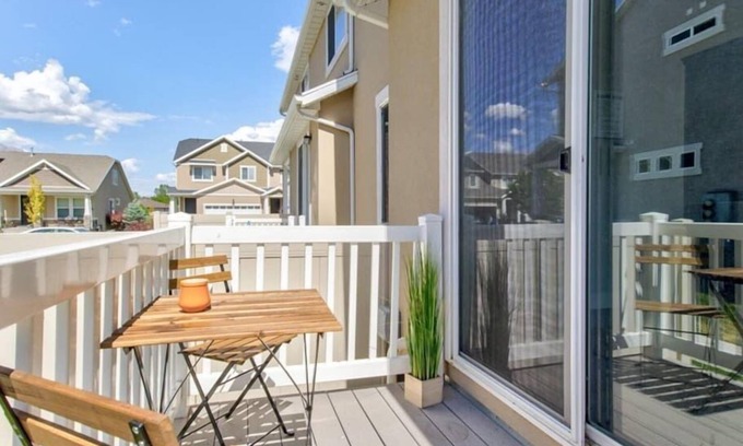 Sunset Heights House | Golf Course Close By, Just Minutes from UVU!