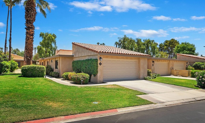 Rancho Mirage Condo | Golf Course Condo w/Water & Mountain Views Nov/Dec 2025 & Jan 2026 available!