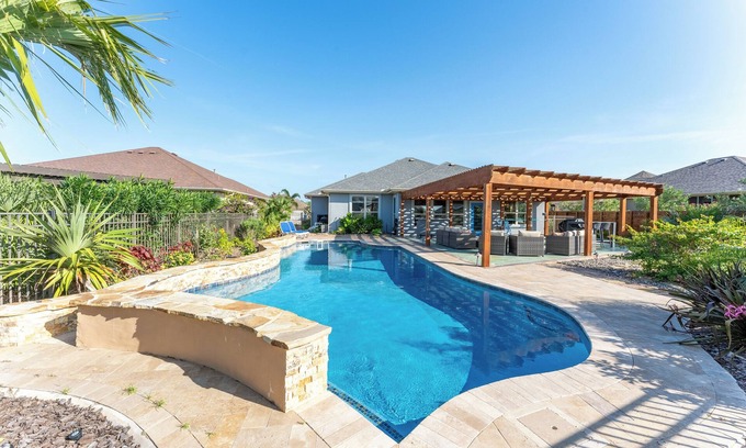 Laguna Vista House | Golf House Getaway .