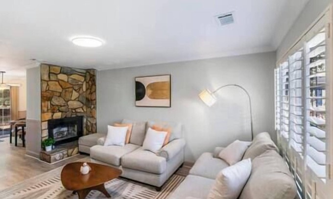 Piper Glen Estates House | Golf Oasis Modern Townhome!