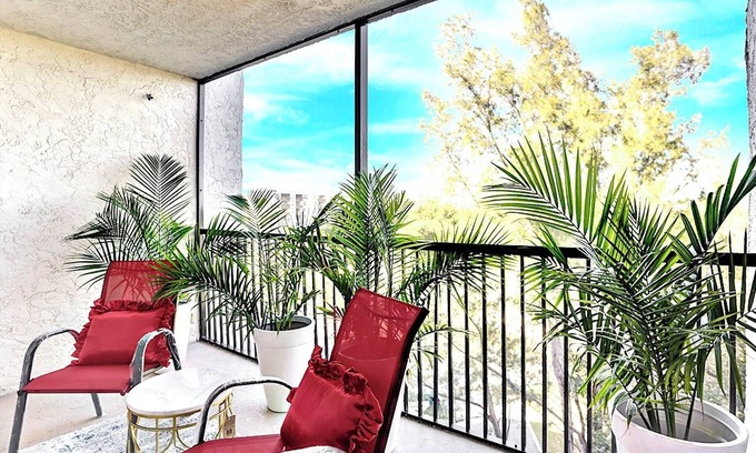 Plantation Condo | GOLF PARADISE ,15 MINUTE FROM CRUISE SHIP TERMINAL Fort Lauderdale, FL