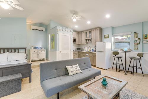 Jupiter Apartment | Golf, Shop and Explore Couples Retreat in Jupiter