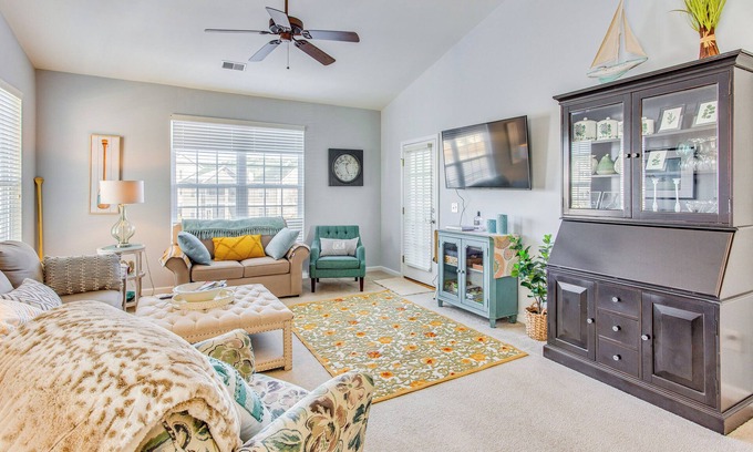 Sunset Beach Condo | Golf, Swim & Explore: Sunset Beach Family Condo!