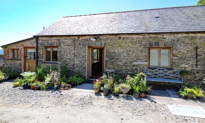 Llanwrda House | Golwg Las
