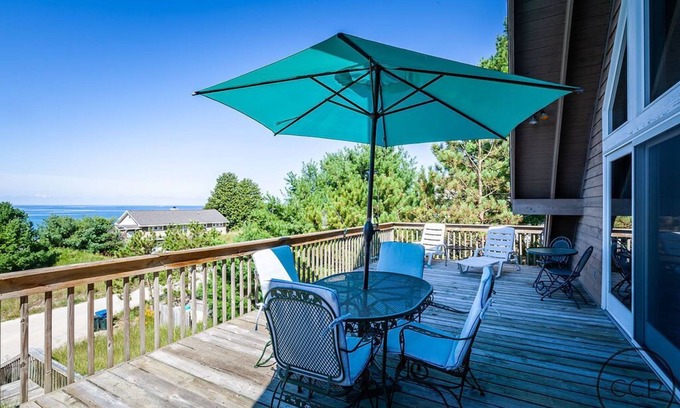 Montague House | Gone Coastal: A Lake Michigan Beach House