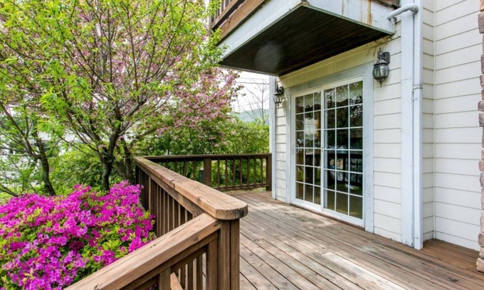 Gongju House | Gongju Jakeun Shimteo Pension