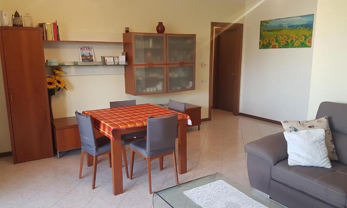 Lorenteggio Apartment | Gonin Apartment