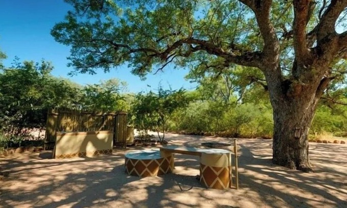 Central Resort | Goo Moremi Gorge