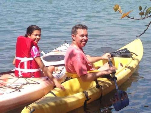 Englewood House | Good After Milton -free Kayaks! Steps To Beach-bb