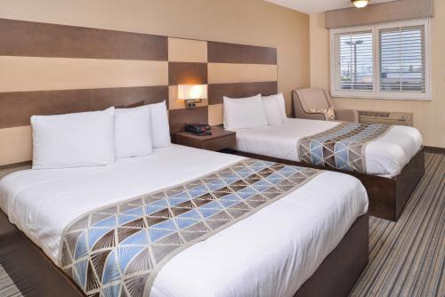 San Carlos Hotel | Good Living Inn