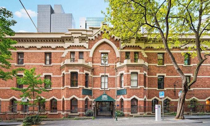 Chinatown Apartment | Gordon House Apartments