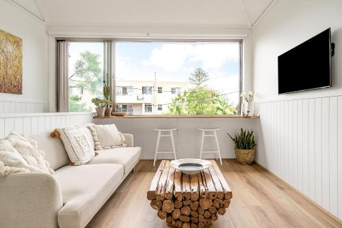 Manly Apartment | Gorgeous 1 bed Short Walk to Everything in Manly