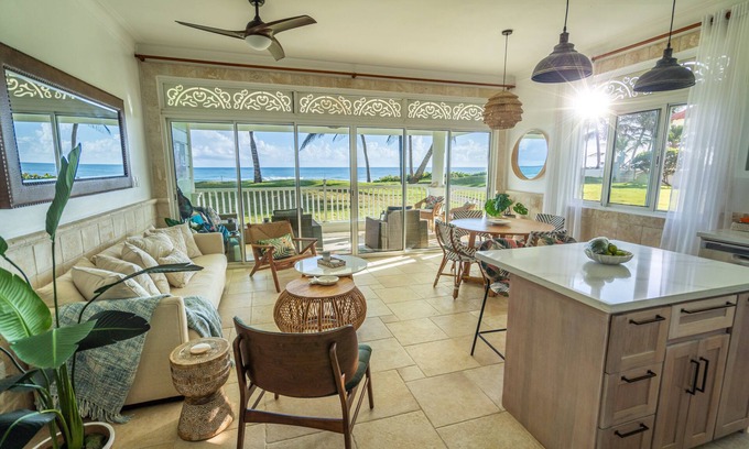 Cabarete Condo | Gorgeous 2 bed 2 bath beachfront condo in Cabarete