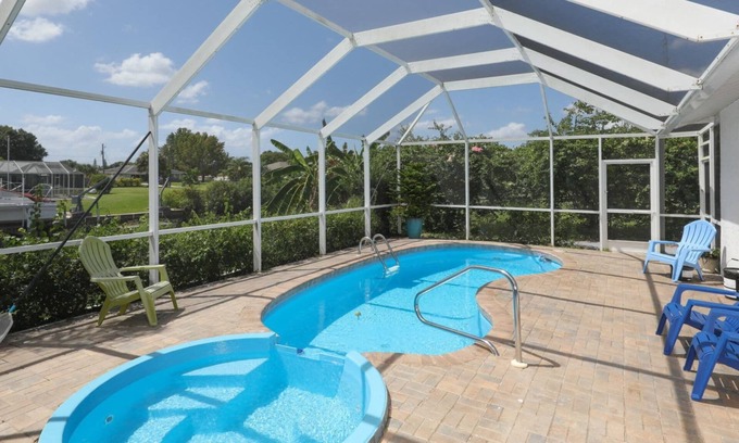 Harbour Heights House | 🥇 Gorgeous 2bd waterfront villa (CH824)