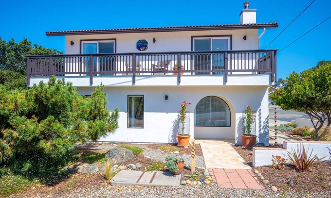 Marine Terrace House | Gorgeous 3 Bedroom Monthly Rental in Marine Terrace! Pet-Friendly Too!