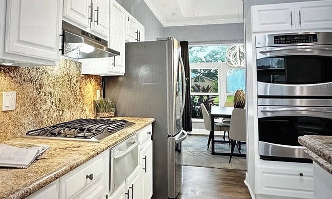 Lake Mary House | Gorgeous 4/3 pool home in Lake Mary FL a bedroom community of Orlando