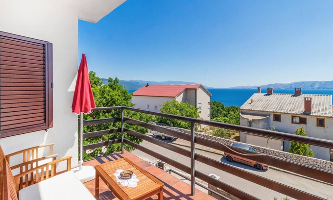 Novi Vinodolski Apartment | Gorgeous apartment in Novi Vinodolski