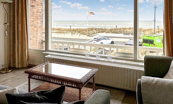 Bergen aan Zee Apartment | Gorgeous apartment in Bergen aan Zee