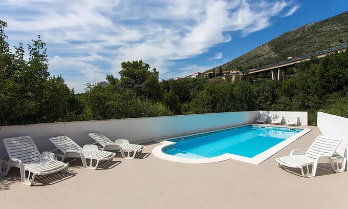 Cavtat Apartment | Gorgeous apartment in Cavtat with WiFi