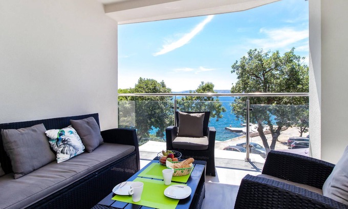 Povile Apartment | Gorgeous apartment in Povile with WiFi