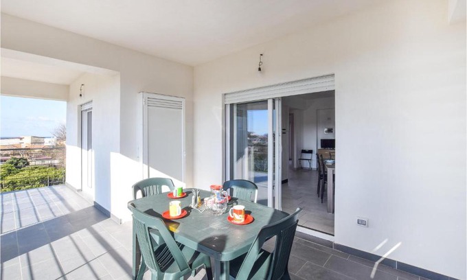 Nicotera Marina Apartment | Gorgeous Apartment In Nicotera Marina