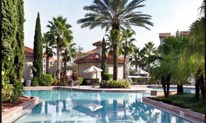 Four Corners Condo | Gorgeous Award Winning Renovated Condo Near Disney And Universal Studios