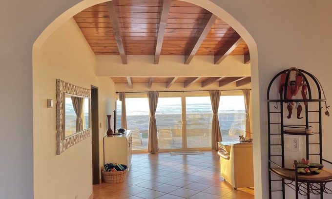La Salina House | Gorgeous Beach Front Villa in La Salina - Gated Community